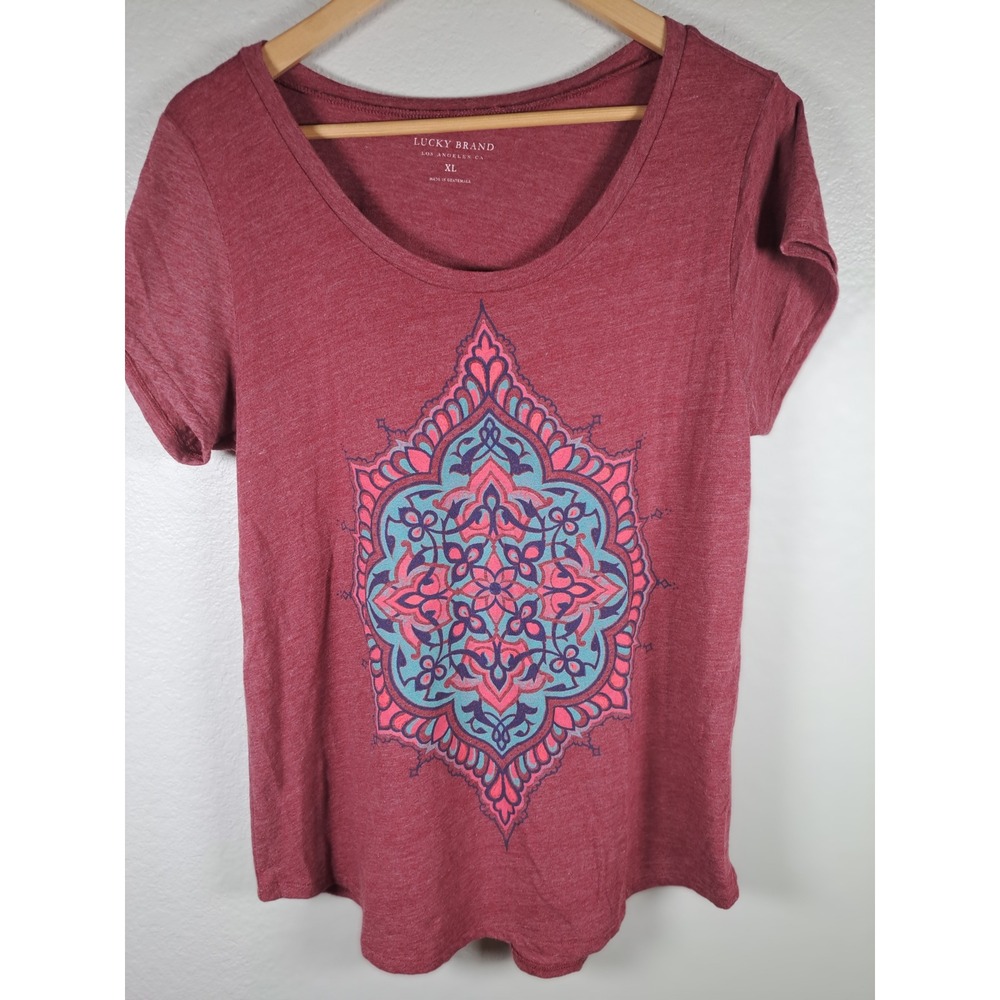 Lucky Brand Mandala Graphic Tee XL Burgundy Red Scoop Neck Short Sleeve Shirt